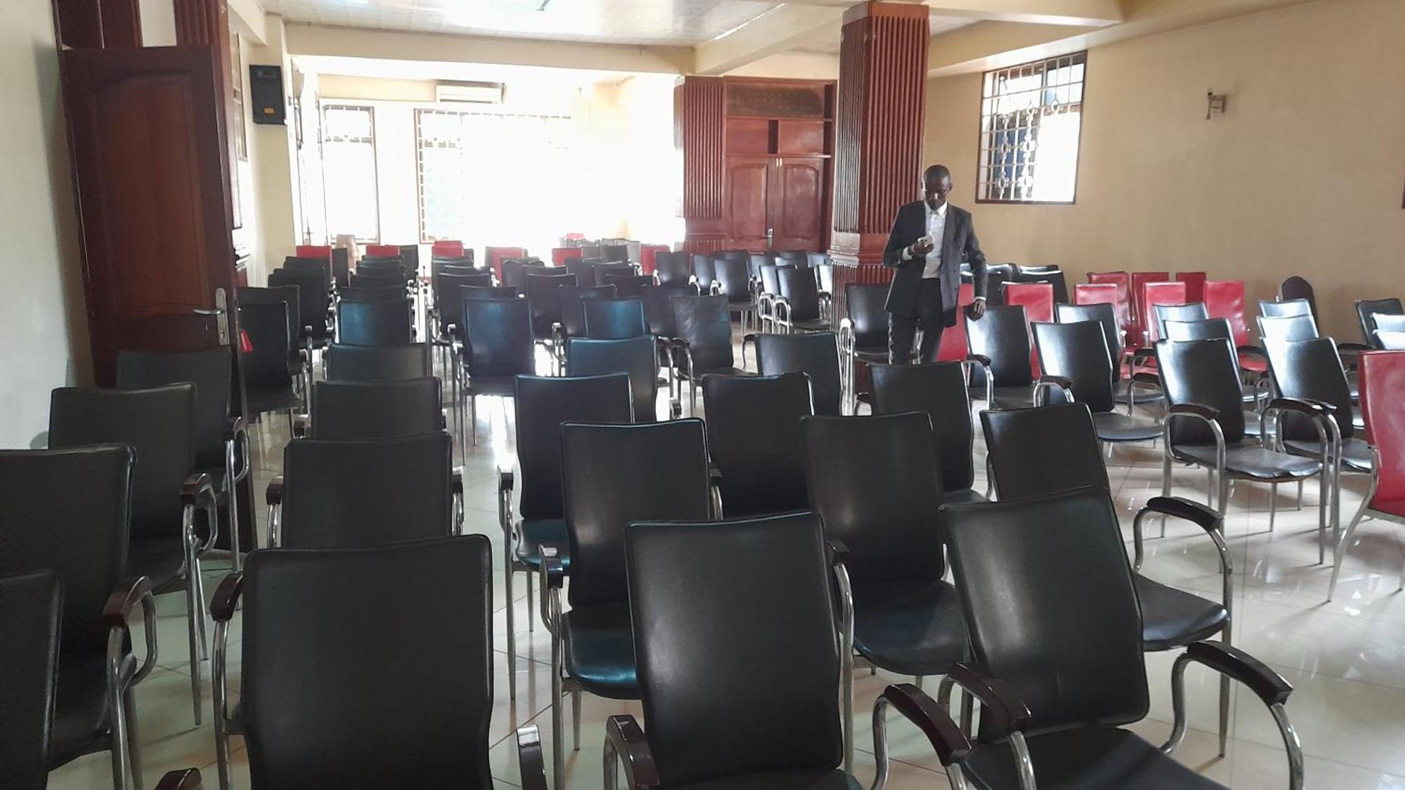 New Jbk Hotel Kampala Buitenkant foto