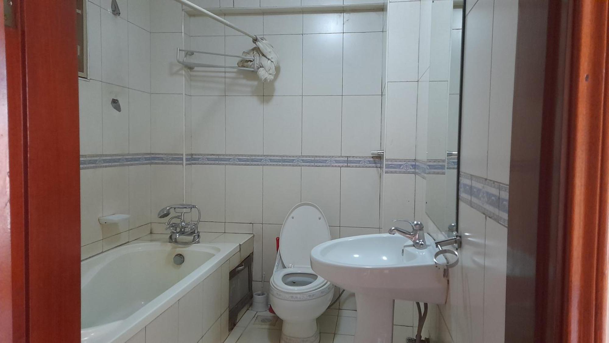 New Jbk Hotel Kampala Buitenkant foto